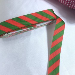 2023 Süsleme Hediye Paketleme Kurdelesi Yeşil Kırmızı Yatay Çizgili-YENI-1100