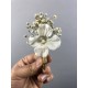 Beyaz Çiçekli Krem Cipsolu Damat Yaka Çiçeği-YKC-1060