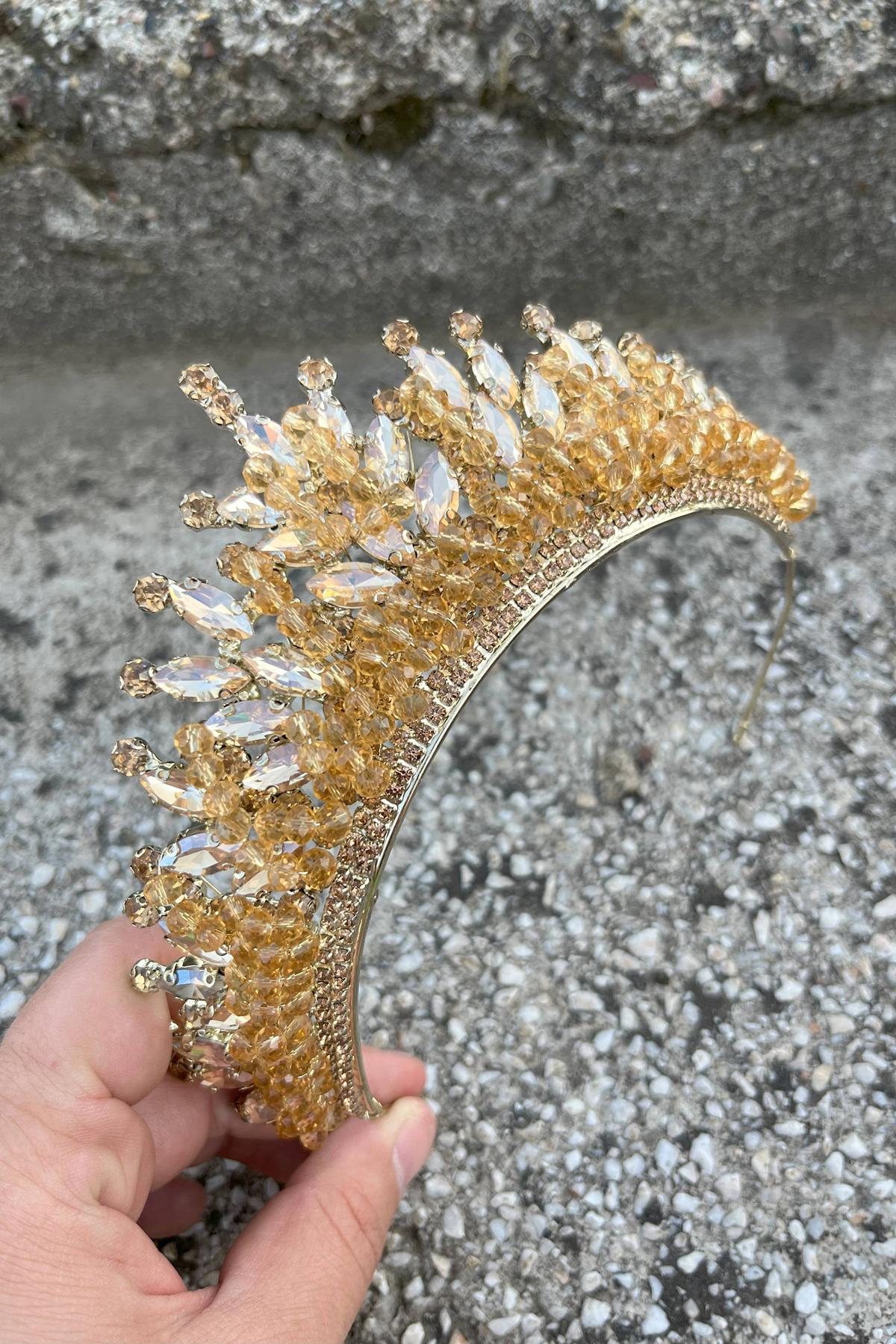 Daisy Taşlı Gelin Tacı – Gold Kına Düğün Taç Modeli, Parlak Saç Aksesuarı-DAISY-5