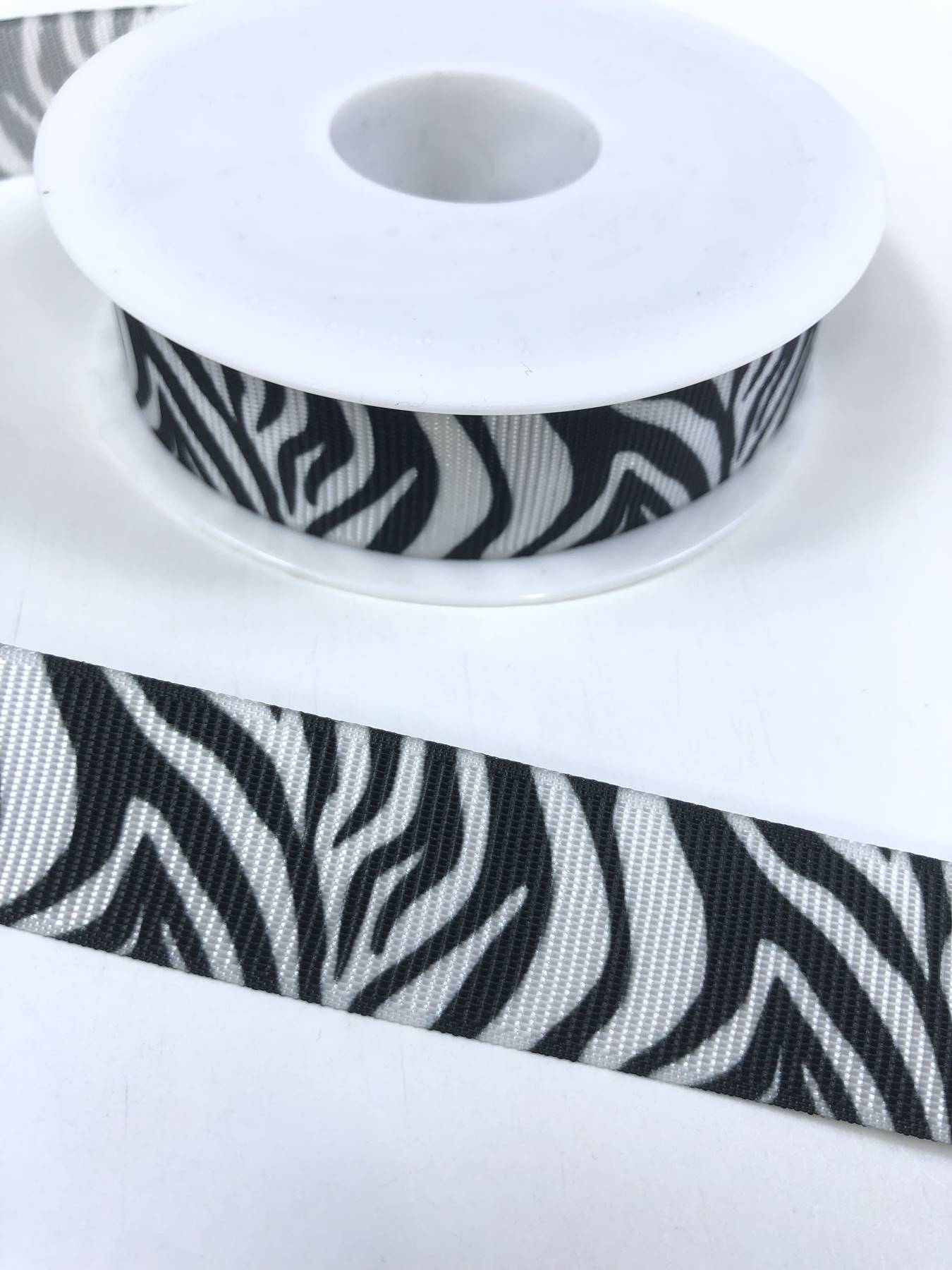 Siyah Beyaz Zebra Desenli Grogren Kurdele-KDL-1145