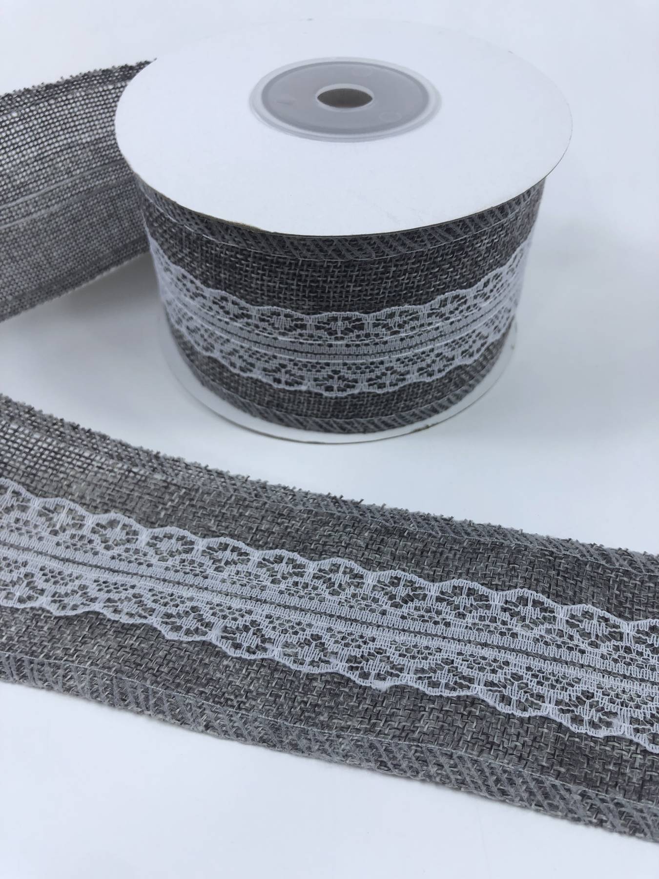 Füme Rengi Ortası Dantelli Geniş Keten Kurdele-KETK-1