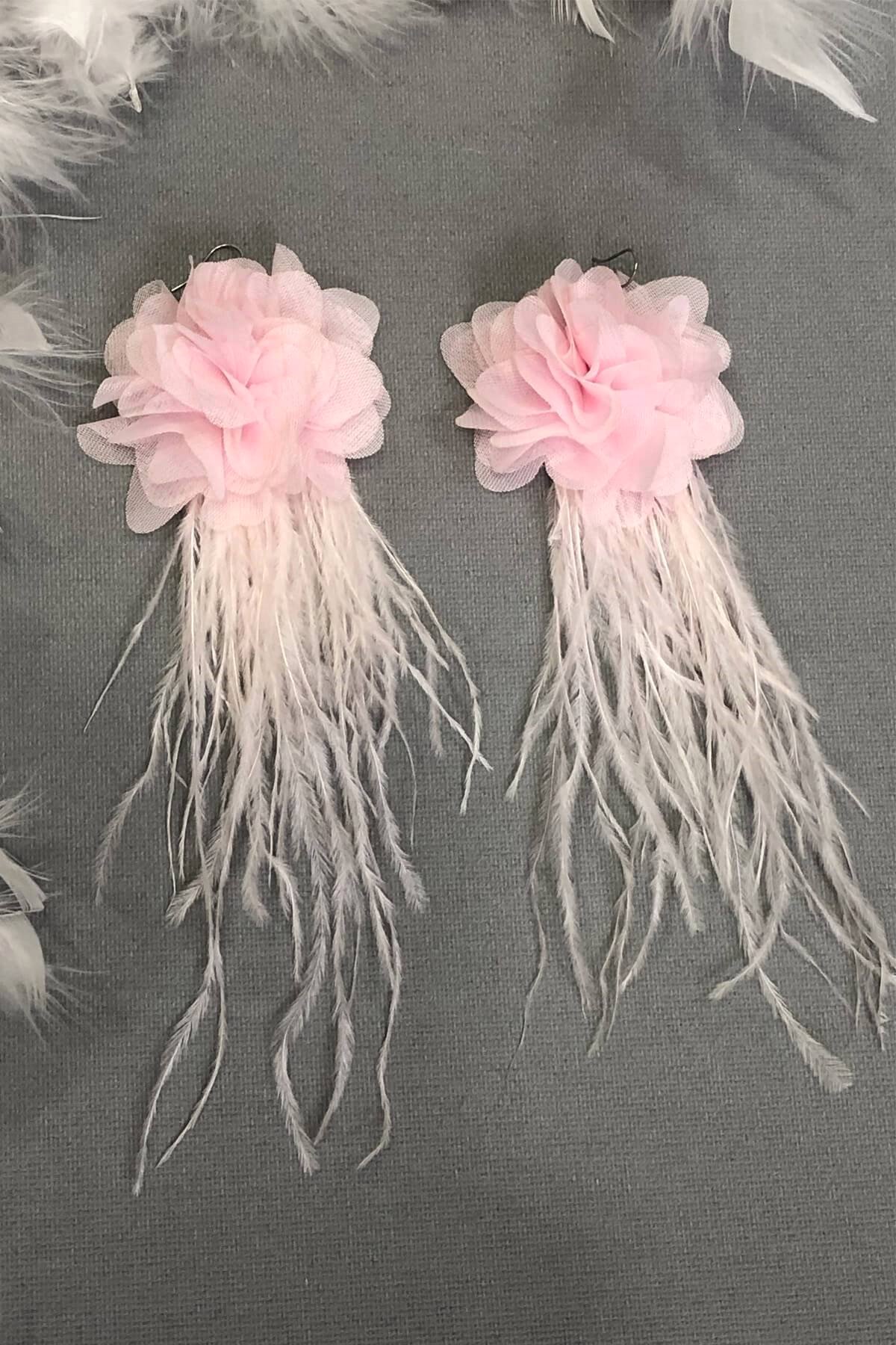 Pembe Renk Çiçekli Tüylü Küpe-KUP-1039