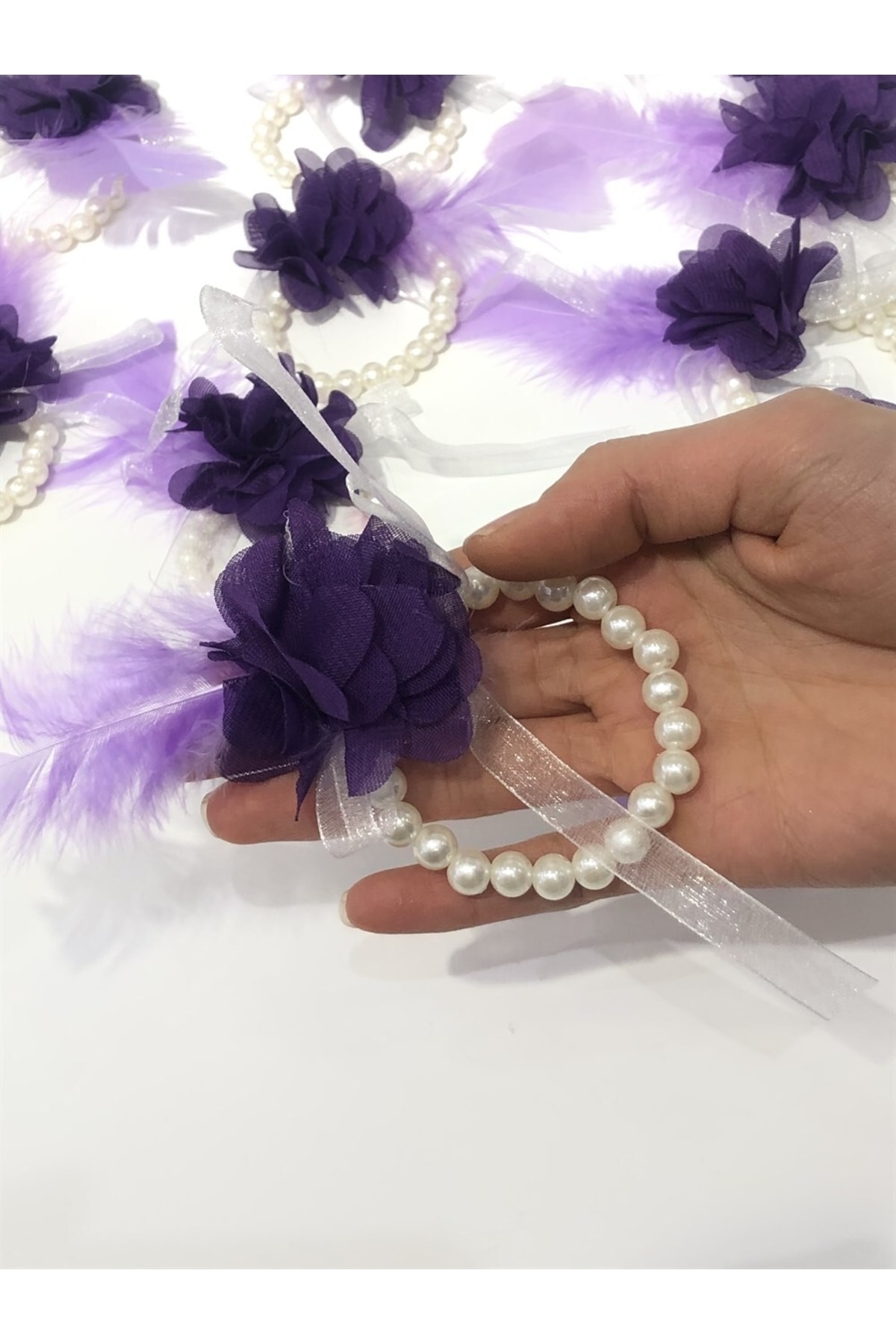 Mor Çiçekli Incili Nedime Bilekligi-ks-1118 – Düğün & Kına & Nikah, Şık Tasarım, Kadın Aksesuarı –