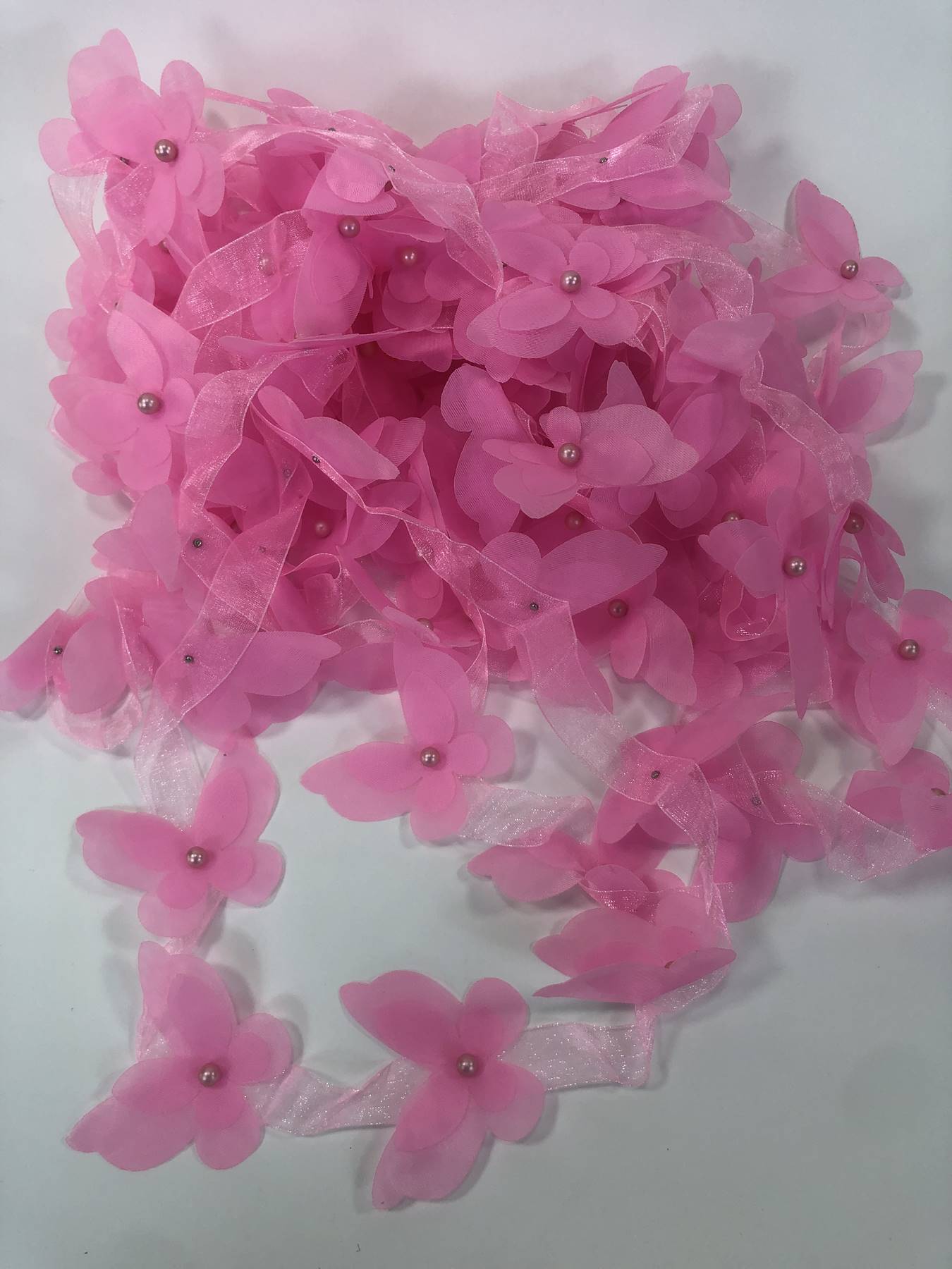 Pembe Renk Lazer Kesim Kelebek Şerit-LKT-1108