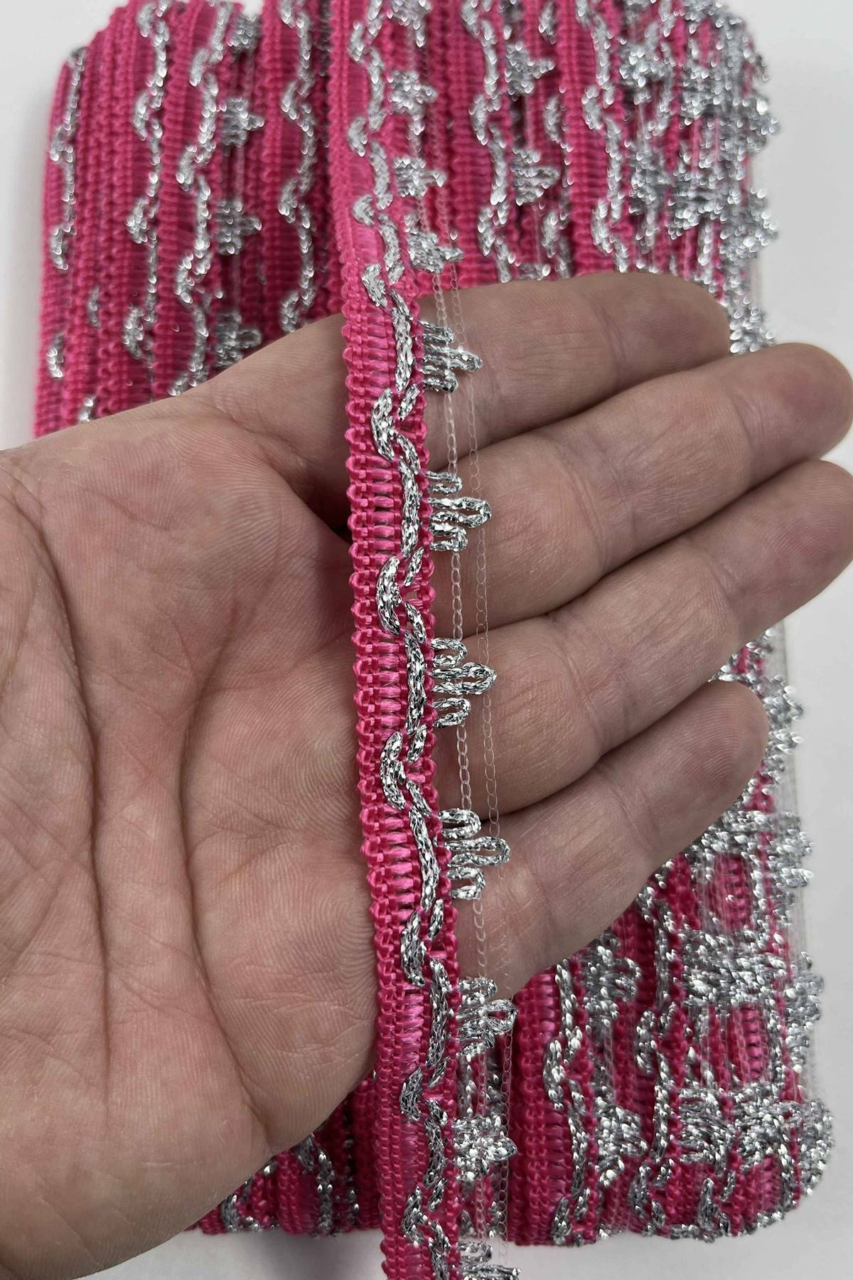 Fuşya Gümüş Hine Lüks Dekoratif Kurdele – El İşi Süsleme 5 Metre Özel Seri